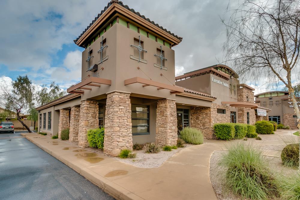 EXECUTIVE SUITES FOR LEASE in Tempe, AZ